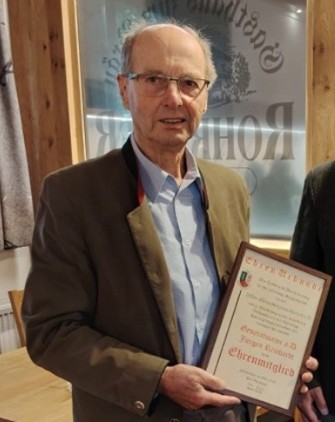 Der Vorstand der 242er G�ubodengrenadiere